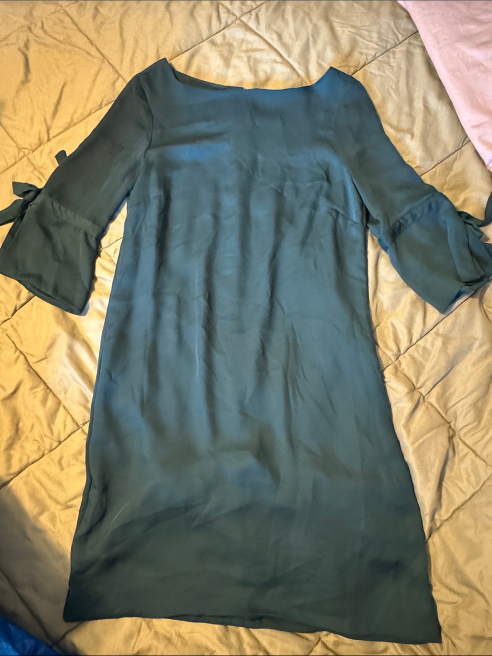 Women’s Dark Green Shift Dress with Tie Sleeves